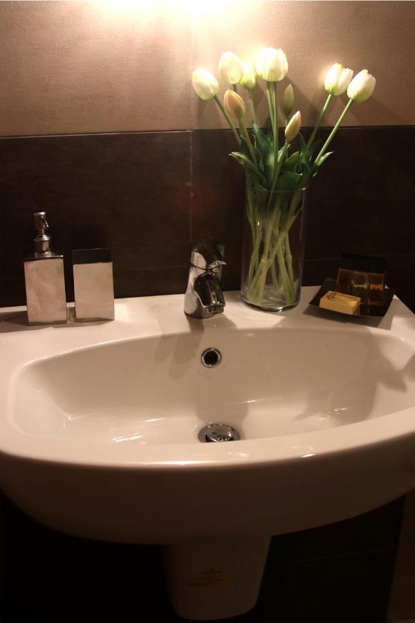 Dimoraviapiadue Apartment ซาโวนา ภายนอก รูปภาพ