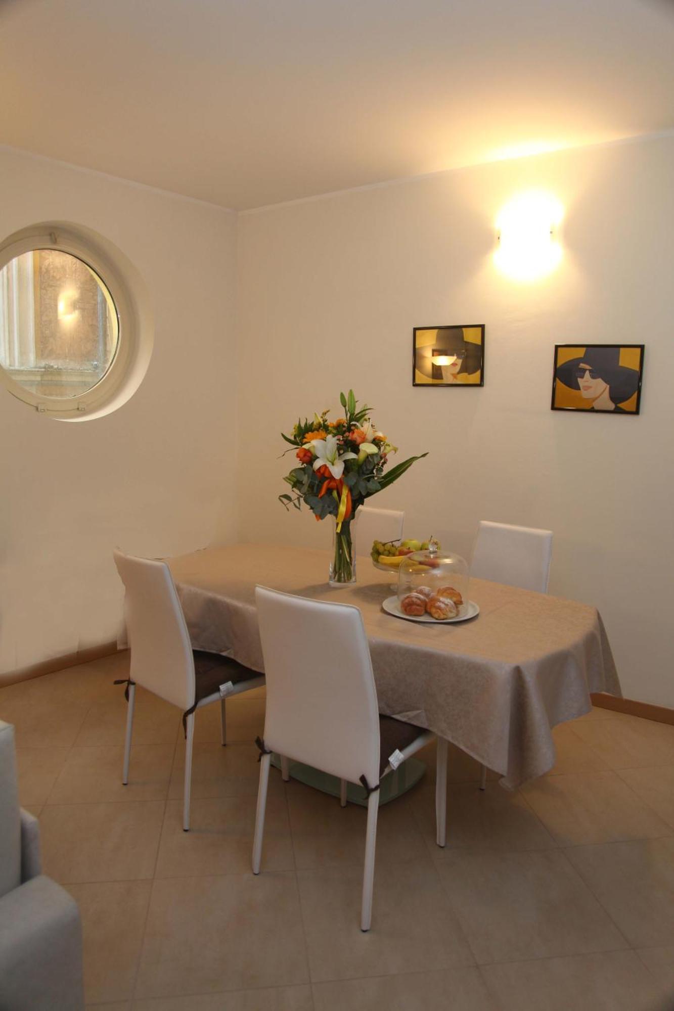Dimoraviapiadue Apartment ซาโวนา ภายนอก รูปภาพ